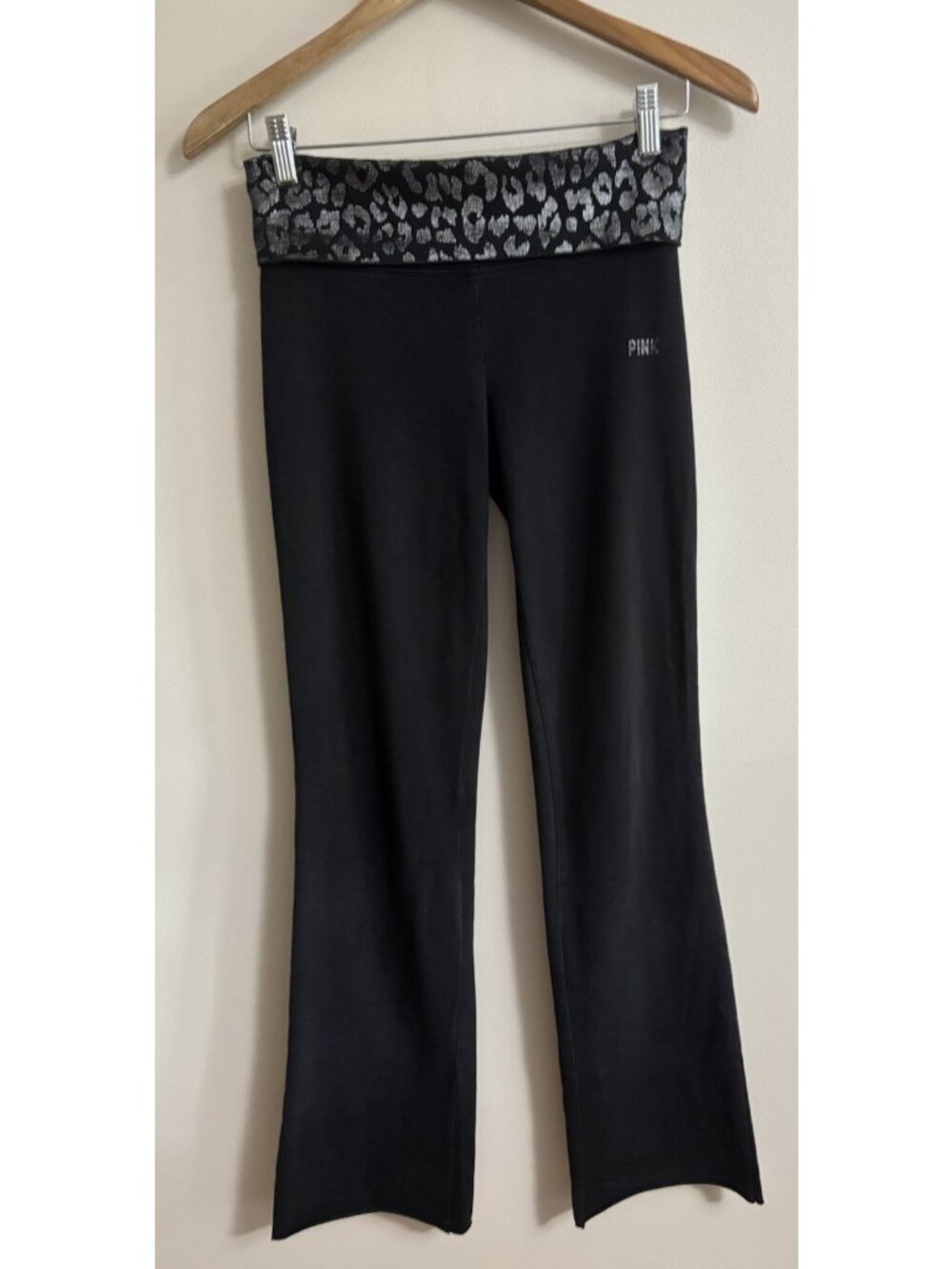 Victoria's Secret PINK VS Foldover Yoga Pants Boot Black Cheetah XS